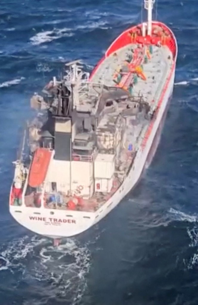 Two ships ablaze in Romanian Black Sea waters, 7 sailors missing