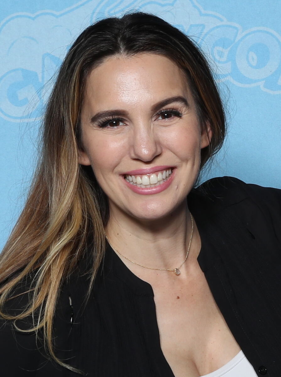 Christy Carlson Romano exposes huge pay gap with ‘Even Stevens’ co-star Shia LaBeouf