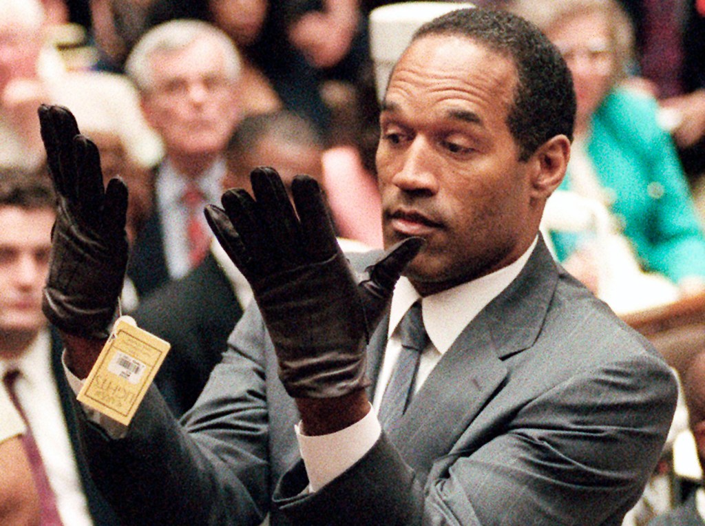 Brother of possible OJ Simpson accomplice claims he returned with bloody hands on night of murders: report