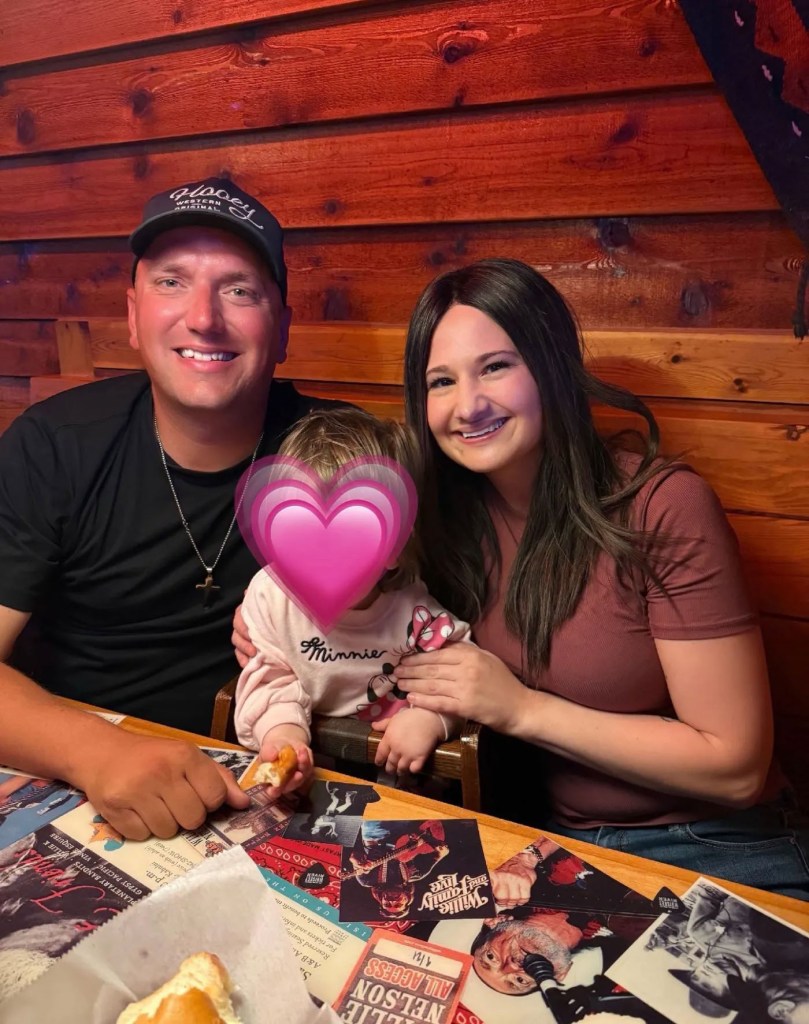 Gypsy Rose Blanchard reveals private texts with Ken Urker to shut down custody battle rumors: ‘The truth’