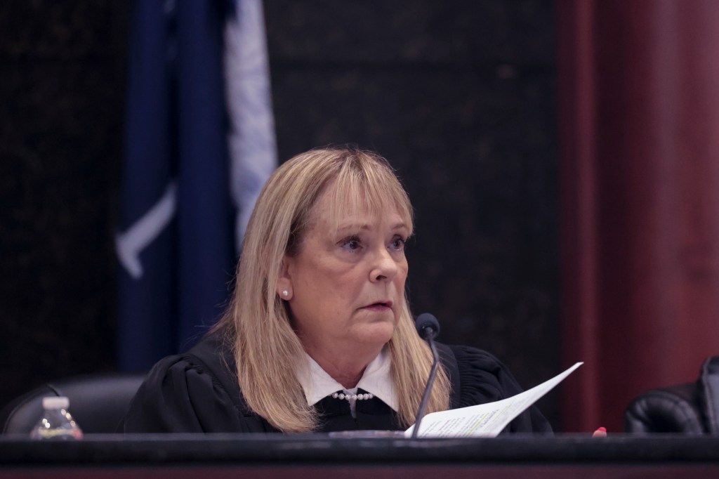 Alex Murdaugh judge warns against courtroom ‘circus’ as defense wins DNA fight, loses ballistics bid