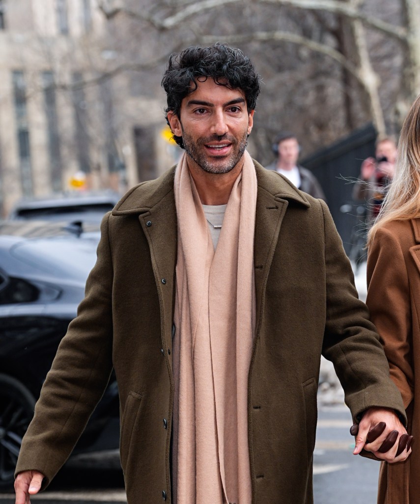 Ryan Reynolds goes after Justin Baldoni in newly unsealed text messages from Blake Lively court battle