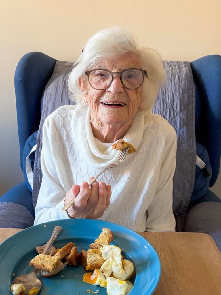 107-year-old woman shares daily meal that’s been her secret to a long, happy life
