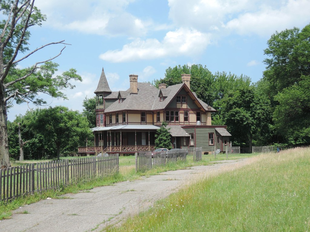 From a 44th St. Phantom to Staten Island’s ghostly secrets: NYC’s most haunted spots revealed