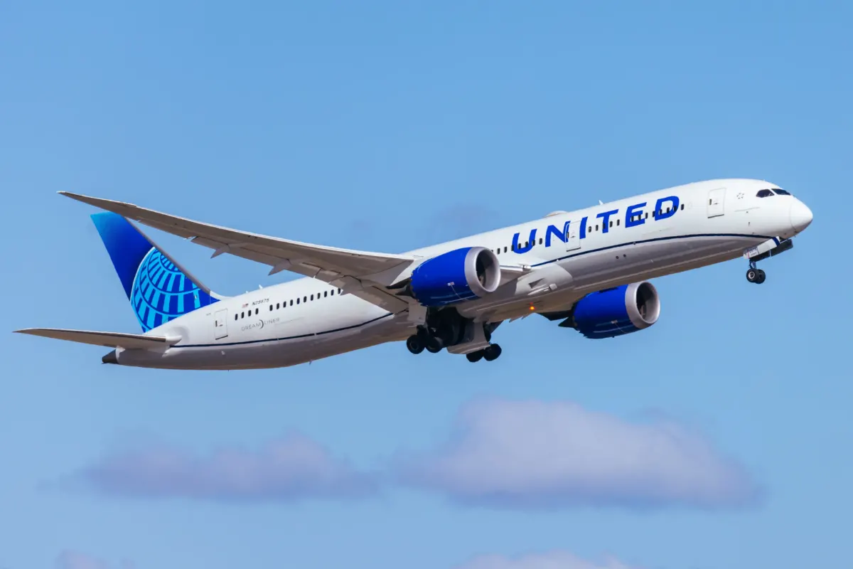 United Airlines passenger whose texts forced plane to turn around provides explanation for worrying messages