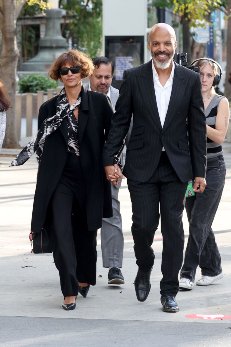 Halle Berry takes swipe at ex Olivier Martinez with pointed post as custody battle rages on
