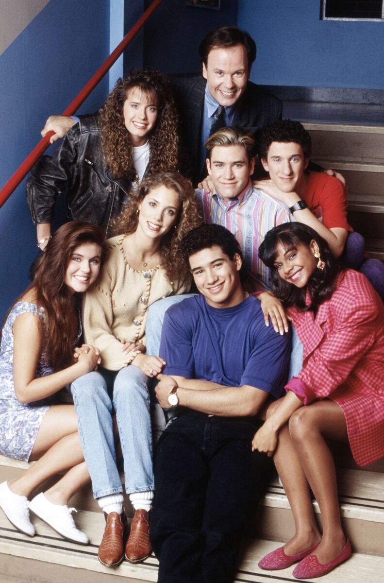 Mario Lopez weighs in on ‘Saved by the Bell’ co-star Tiffani Thiessen’s surprising residuals reveal