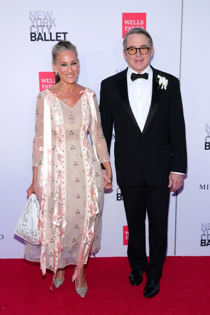 Sarah Jessica Parker brings major Carrie Bradshaw flair on NYC Ballet date night look with Matthew Broderick