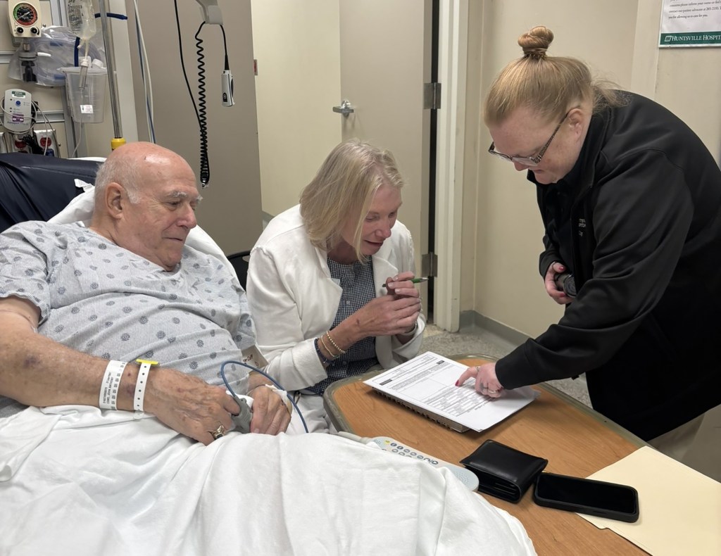 Couple tied the knot in ‘golden moment’ ceremony in Alabama ER