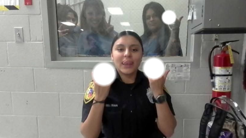 Young sheriff’s deputy fired for posing for photos with jail inmates, including pic flipping the bird